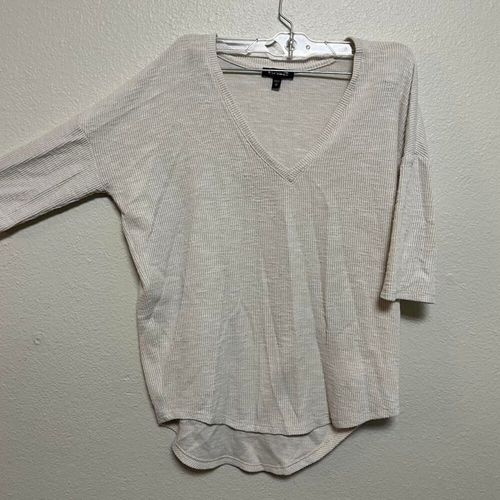 Express Women's Cream and White Blouse